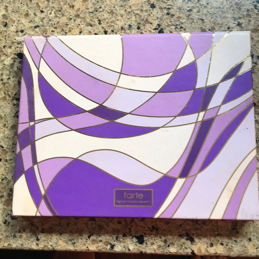 Tarte Amazonian Clay eyeshadow pallet. Barely used